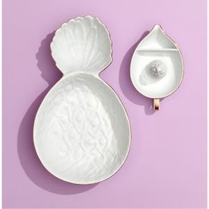 New Lilly Pulitzer for Target Porcelain Pineapple Serving Bowl